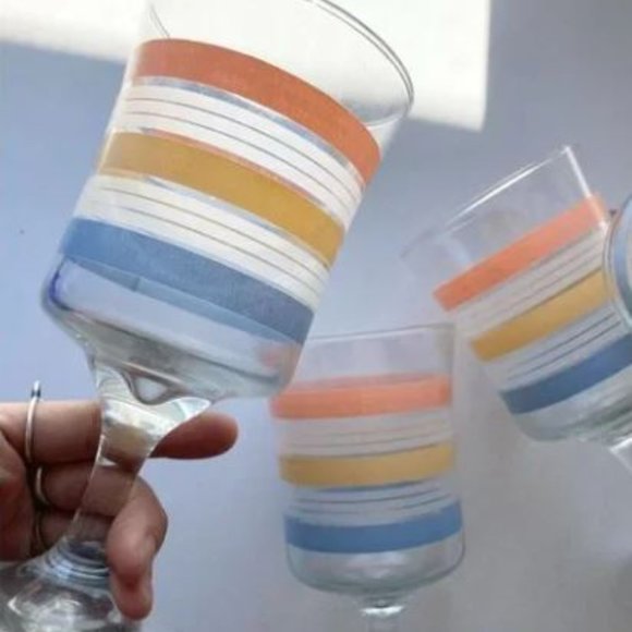 Lot of 4 Vintage Pink Blue Yellow Pastel Striped Goblets Wine Glasses - Picture 2 of 5